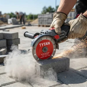 Tarcza Diamentowa Tytan Turbo 125 mm do Betonu – w użyciu Tarcza Diamentowa Tytan Turbo 125 mm do Betonu – w użyciu